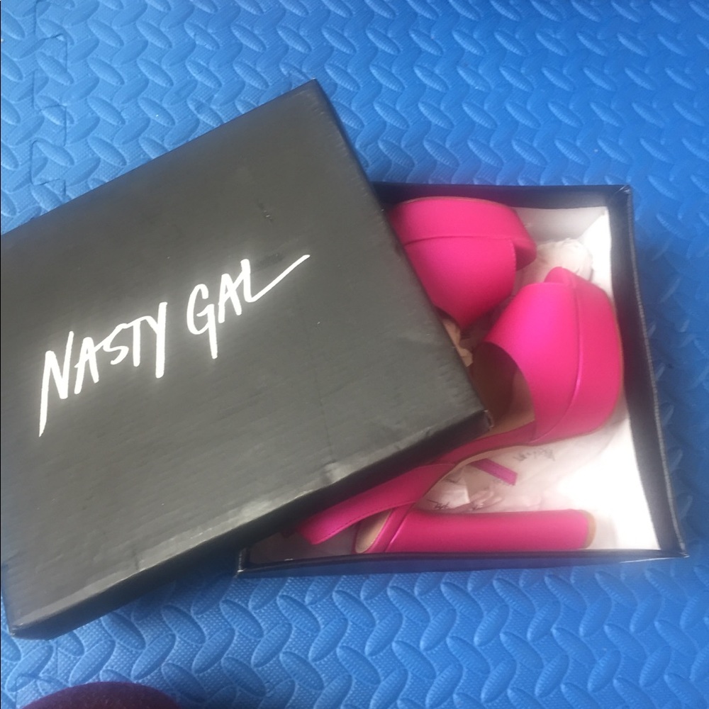 Pink Pumps